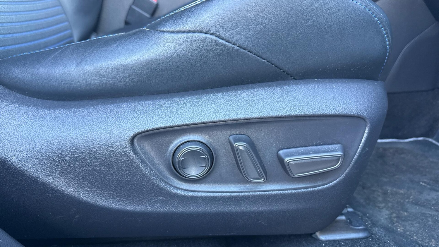 Used Toyota RAV4 2021 for sale - 78021363: Photo 14