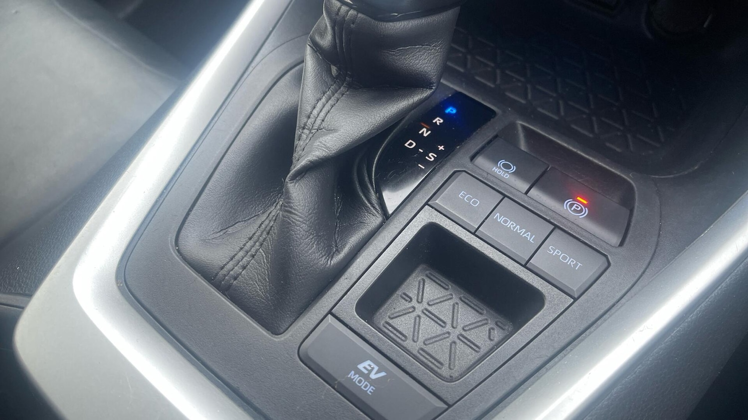 Used Toyota RAV4 2021 for sale - 78021363: Photo 7