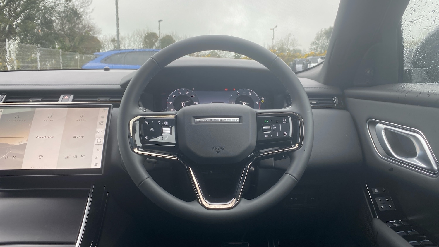 Used Land Rover Range Rover Velar 2026 for sale - 78015098: Photo 15