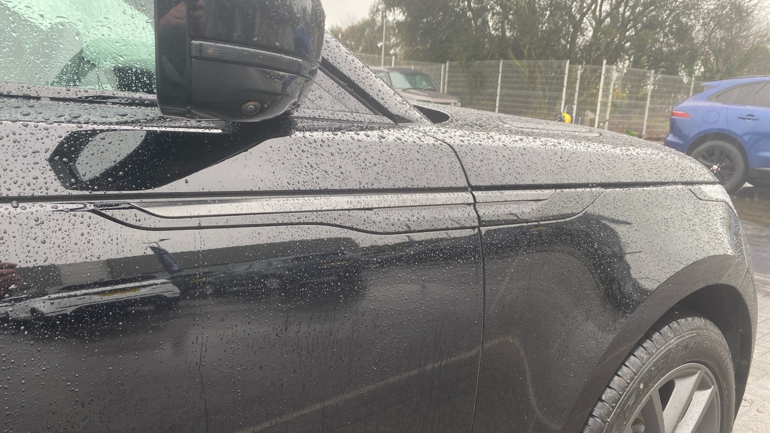 Used Land Rover Range Rover Velar 2026 for sale - 78015098: Photo 27