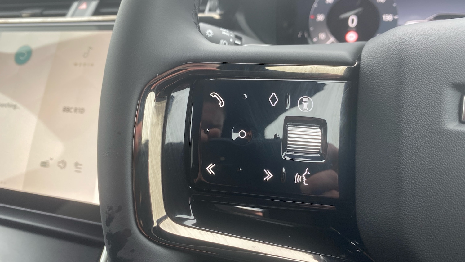 Used Land Rover Range Rover Velar 2026 for sale - 78015098: Photo 54