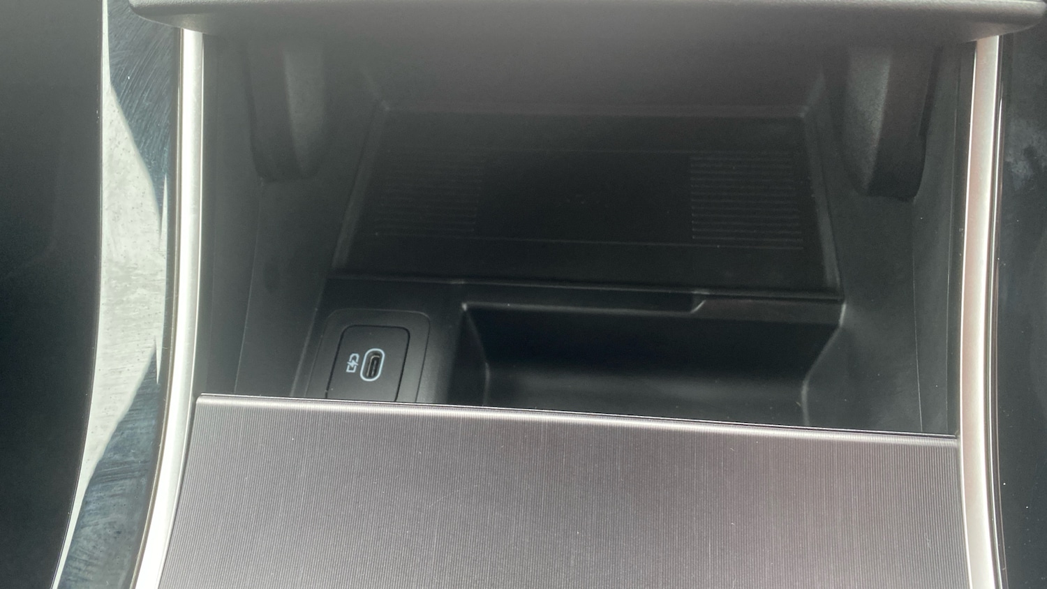 Used Land Rover Range Rover Velar 2026 for sale - 78015098: Photo 60