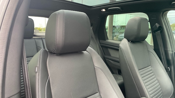 Used Land Rover Discovery Sport 2025 for sale - 75790297: Photo 46