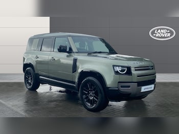 Used Land Rover Defender 2021 for sale - 76465999: Photo