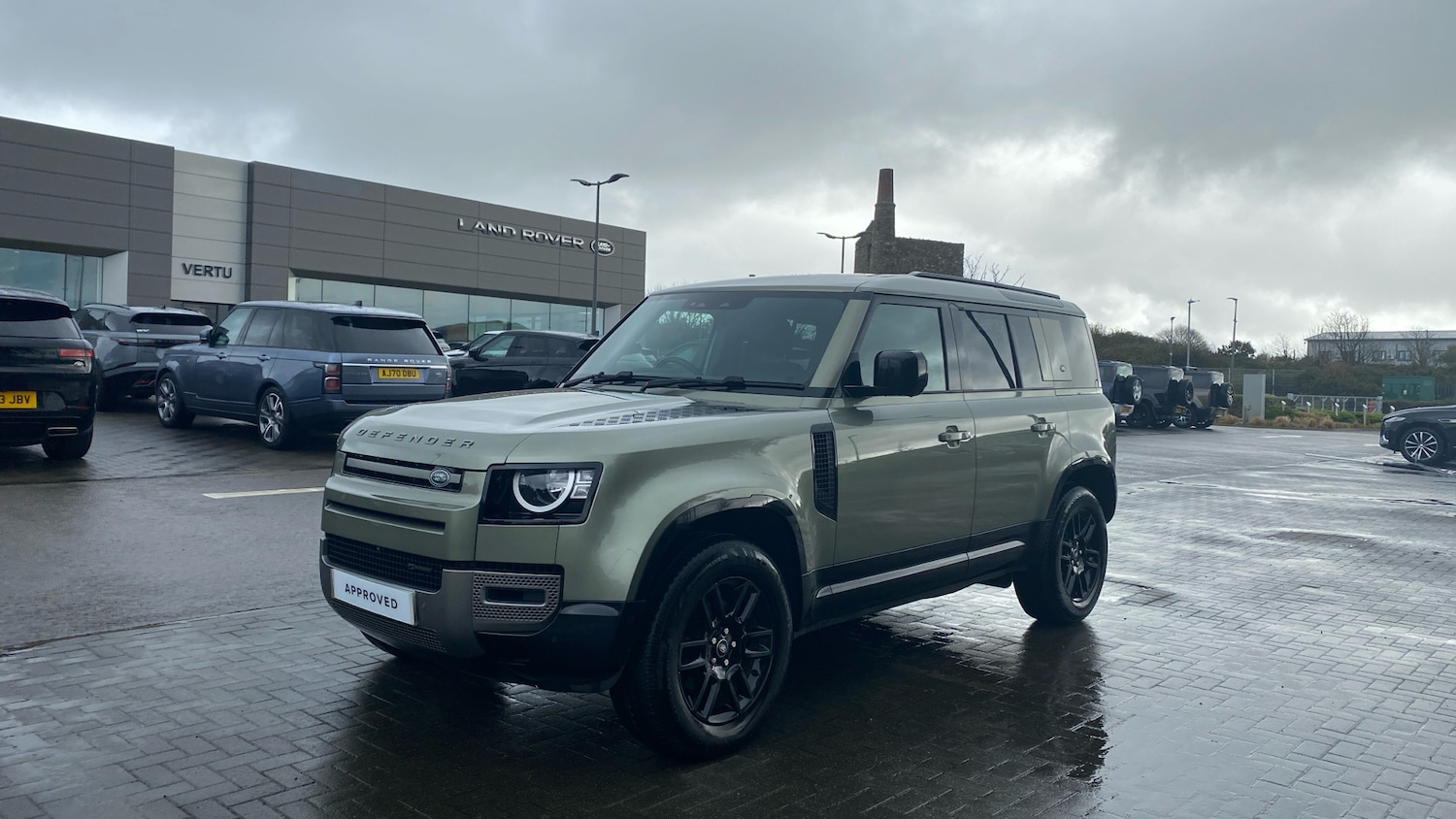 Used Land Rover Defender 2021 for sale - 76465999: Photo 20