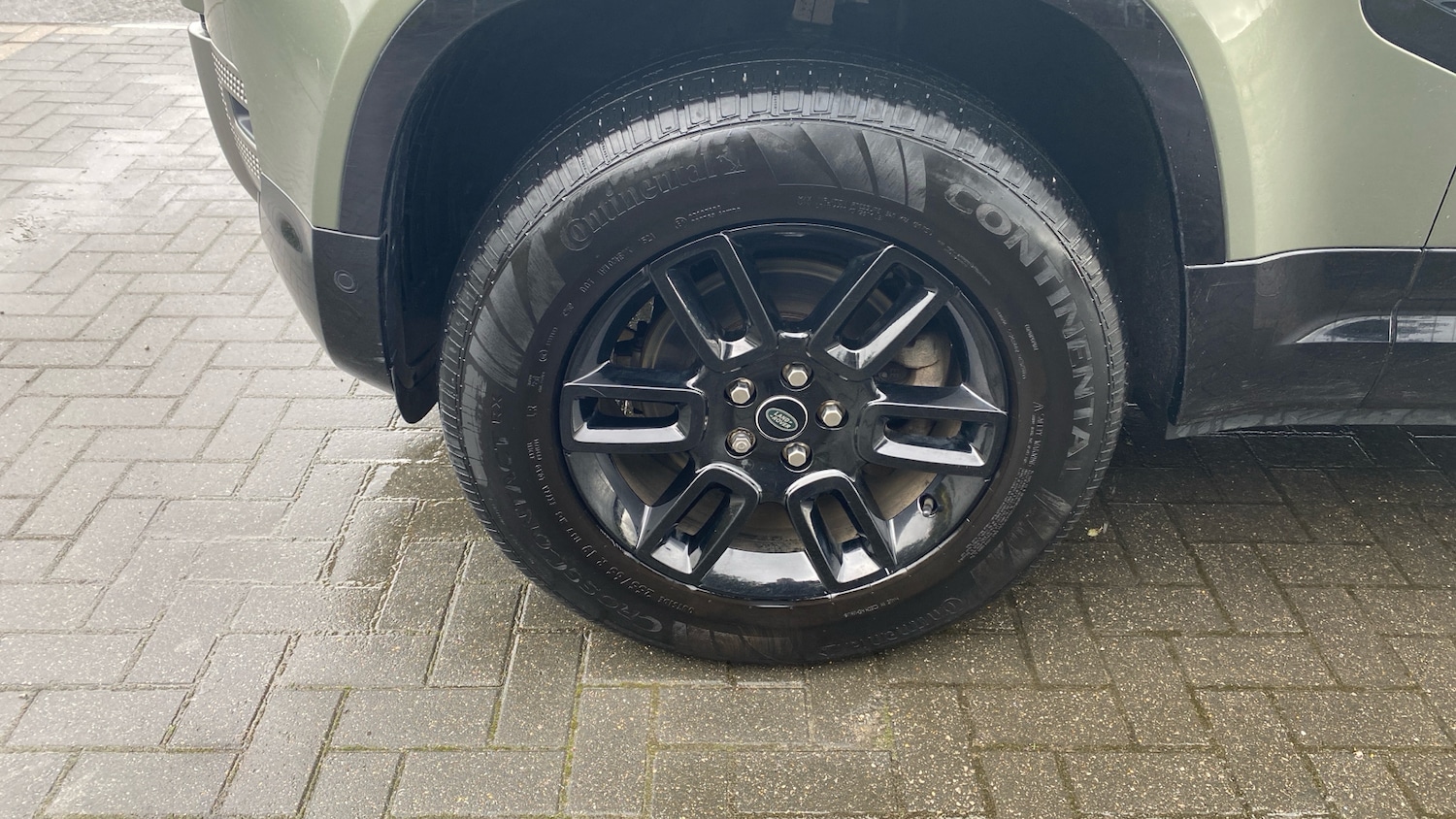 Used Land Rover Defender 2021 for sale - 76465999: Photo 34