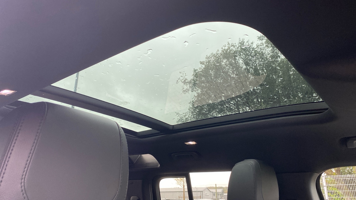 Used Land Rover Defender 2021 for sale - 76465999: Photo 66