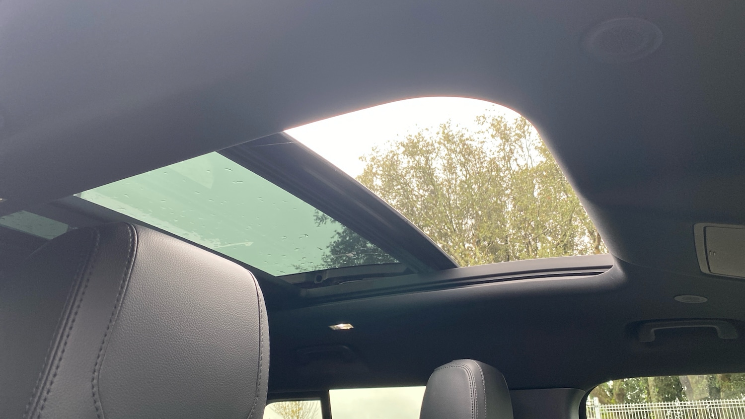 Used Land Rover Defender 2021 for sale - 76465999: Photo 67