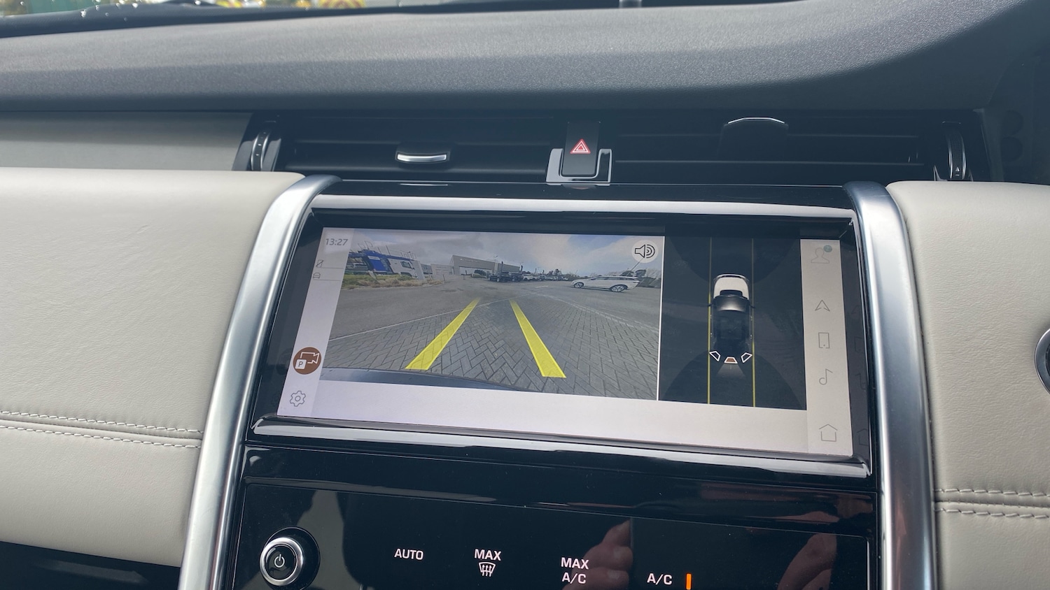 Used Land Rover Discovery Sport 2023 for sale - 77901466: Photo 12