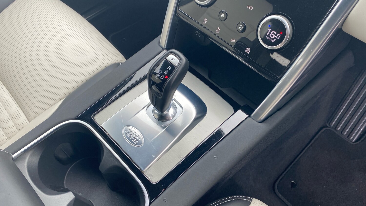 Used Land Rover Discovery Sport 2023 for sale - 77901466: Photo 13