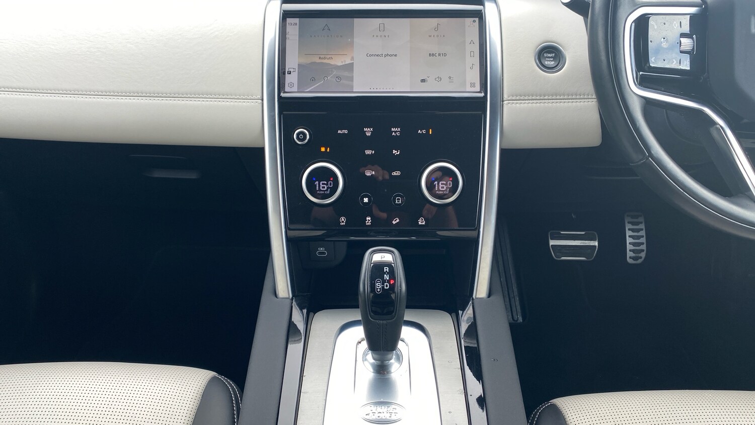 Used Land Rover Discovery Sport 2023 for sale - 77901466: Photo 14