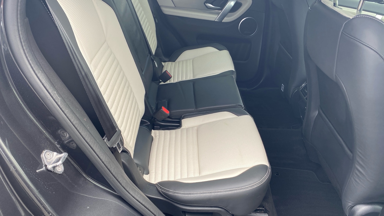 Used Land Rover Discovery Sport 2023 for sale - 77901466: Photo 42