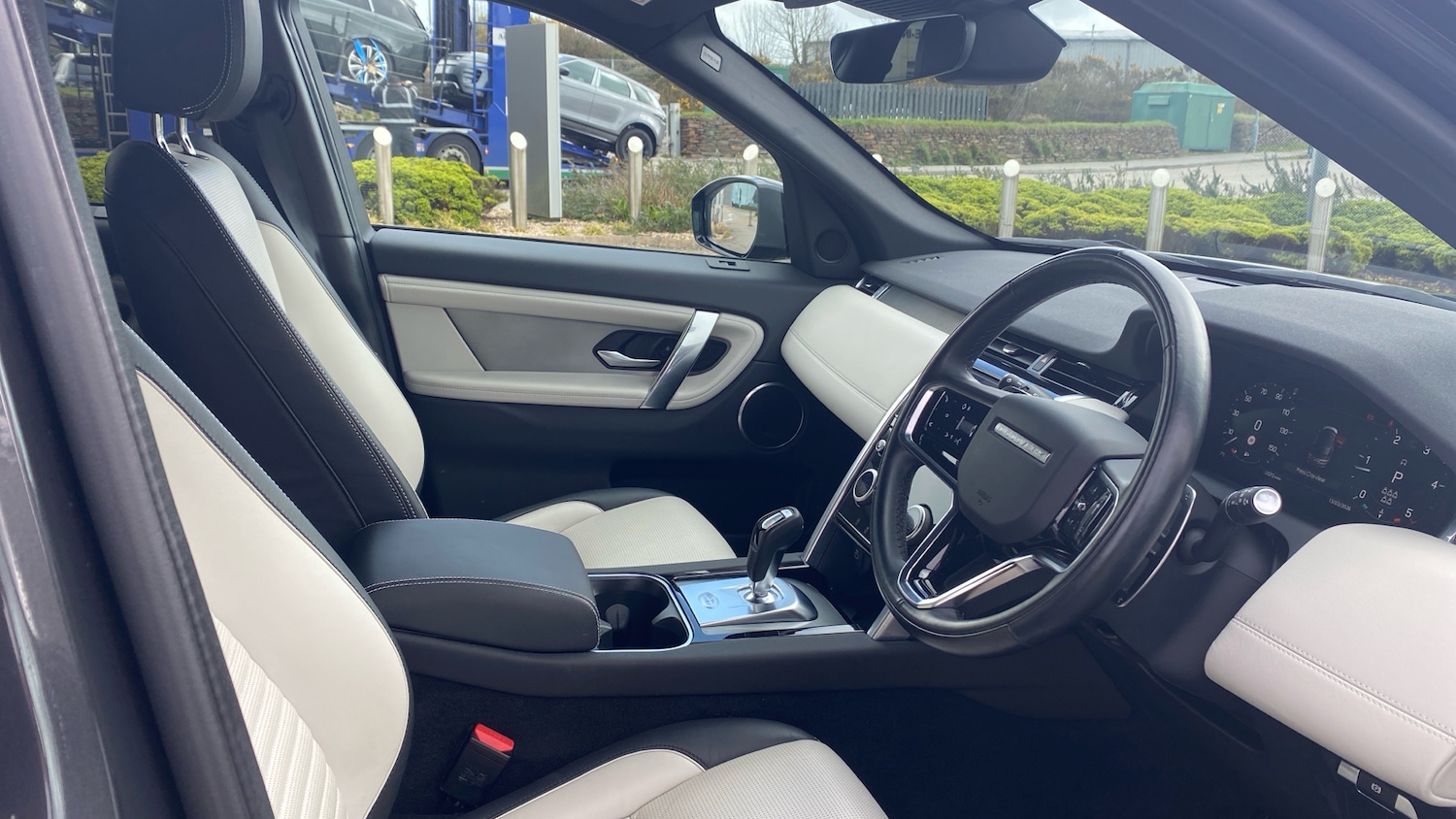 Used Land Rover Discovery Sport 2023 for sale - 77901466: Photo 53