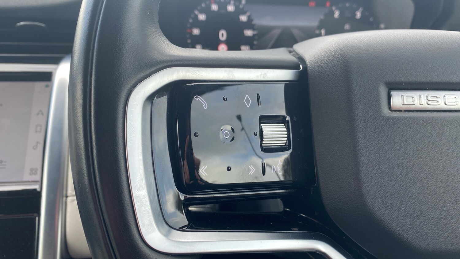 Used Land Rover Discovery Sport 2023 for sale - 77901466: Photo 56