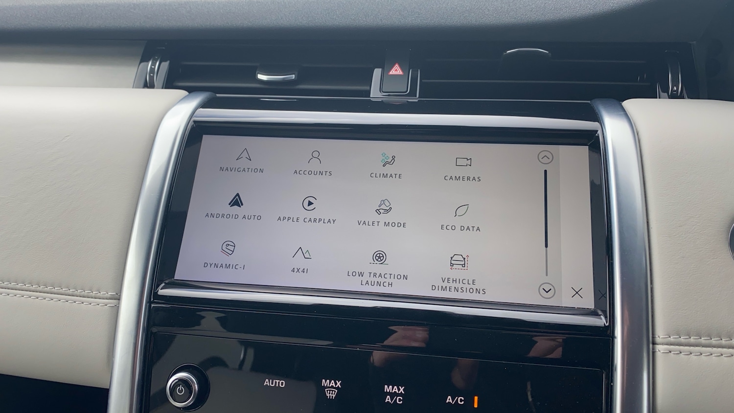 Used Land Rover Discovery Sport 2023 for sale - 77901466: Photo 64