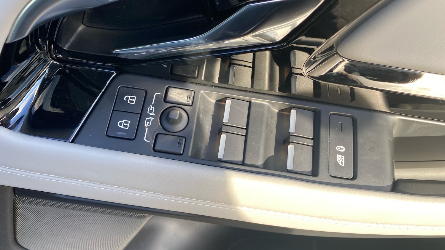 Used Land Rover Range Rover Evoque 2022 for sale - 77271236: Photo 43