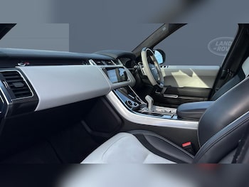 Used Land Rover Range Rover Sport 2021 for sale - 77935163: Photo