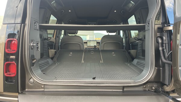 Used Land Rover Defender 2023 for sale - 76146497: Photo 10