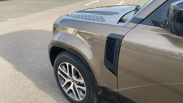 Used Land Rover Defender 2023 for sale - 76146497: Photo 24