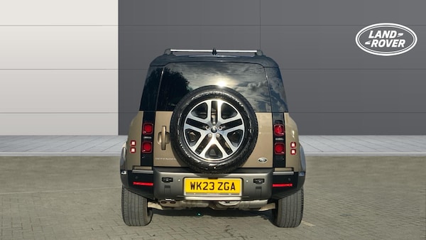 Used Land Rover Defender 2023 for sale - 76146497: Photo 6