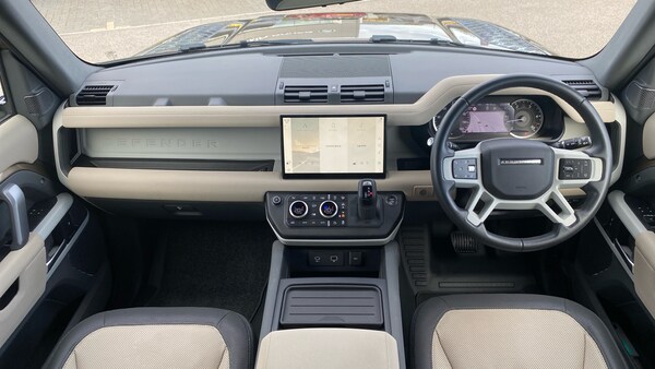 Used Land Rover Defender 2023 for sale - 76146497: Photo 9