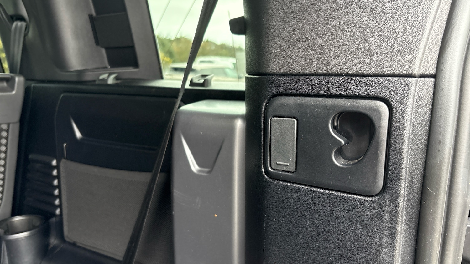 Used Land Rover Defender 2024 for sale - 78054143: Photo 28