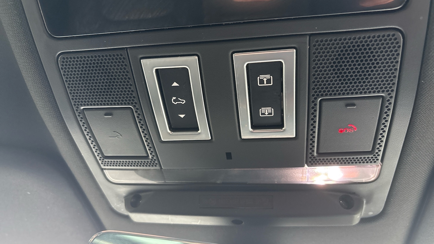 Used Land Rover Defender 2024 for sale - 78054143: Photo 69