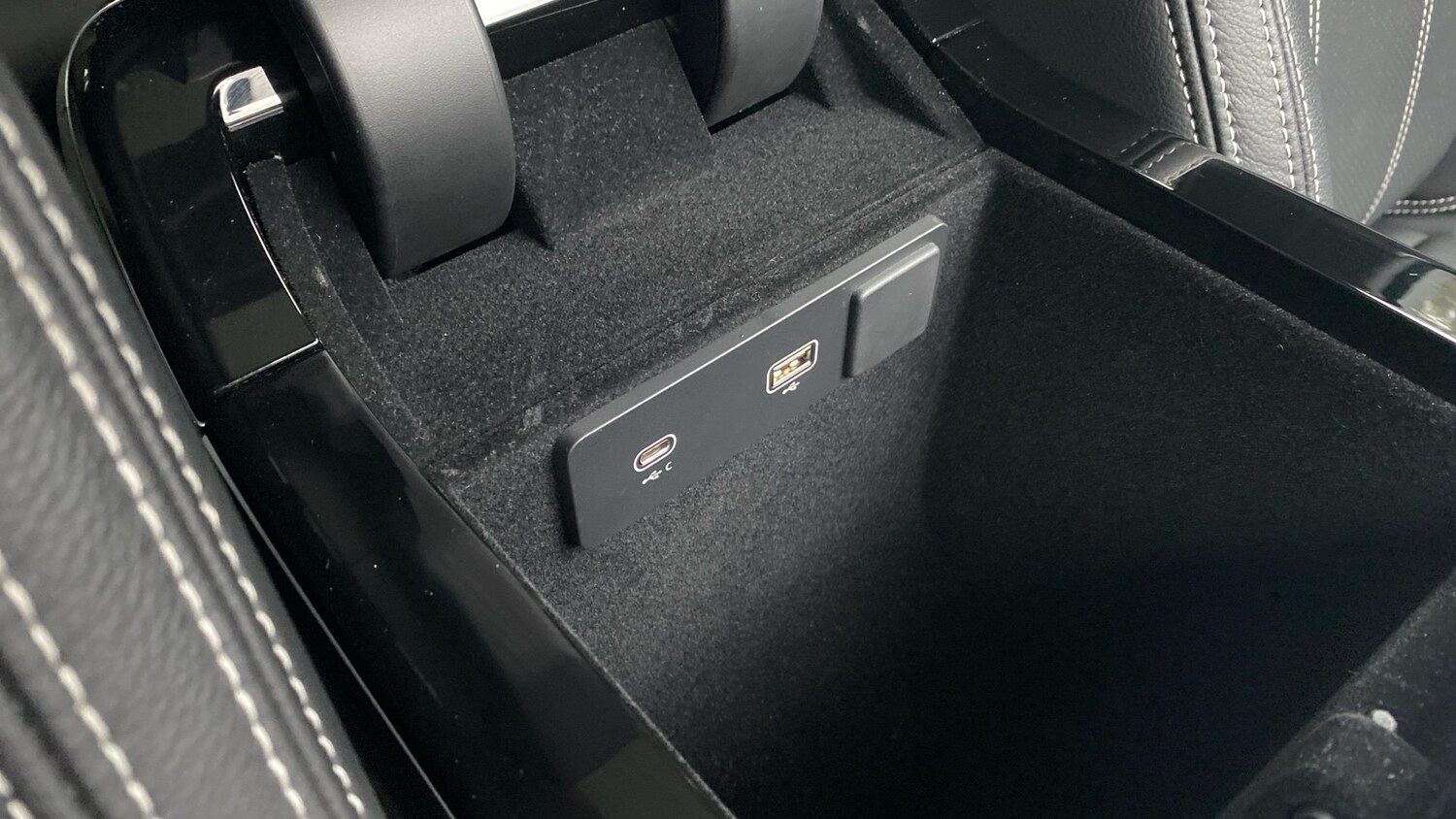 Used Land Rover Range Rover Velar 2022 for sale - 76859023: Photo 55