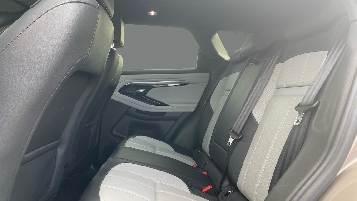 Used Land Rover Range Rover Evoque 2022 for sale - 77774992: Photo 4