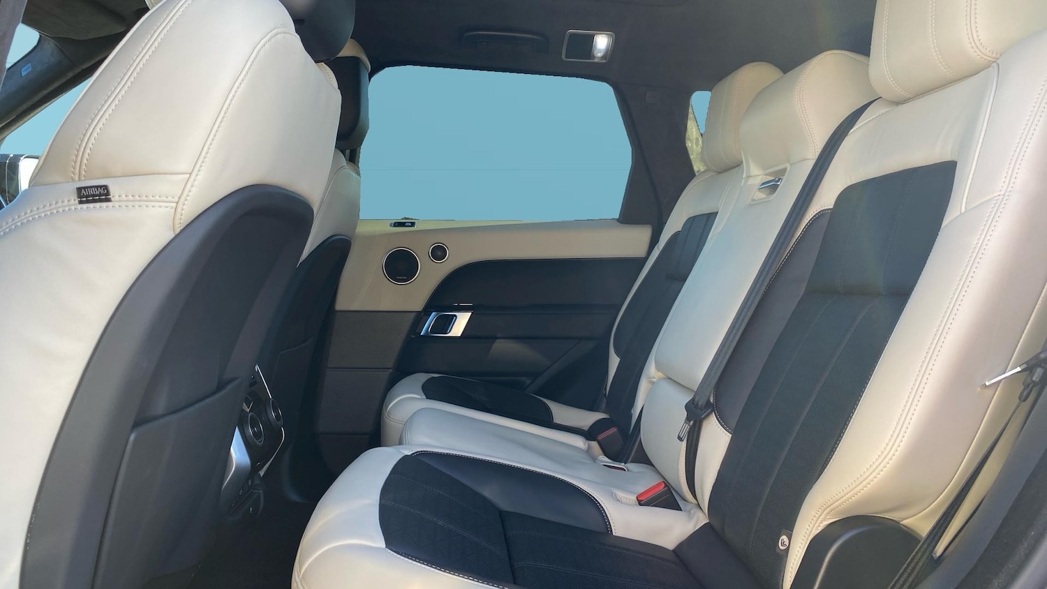 Used Land Rover Range Rover Sport 2022 for sale - 76640833: Photo 4