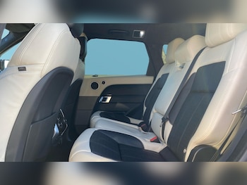 Used Land Rover Range Rover Sport 2022 for sale - 76640833: Photo