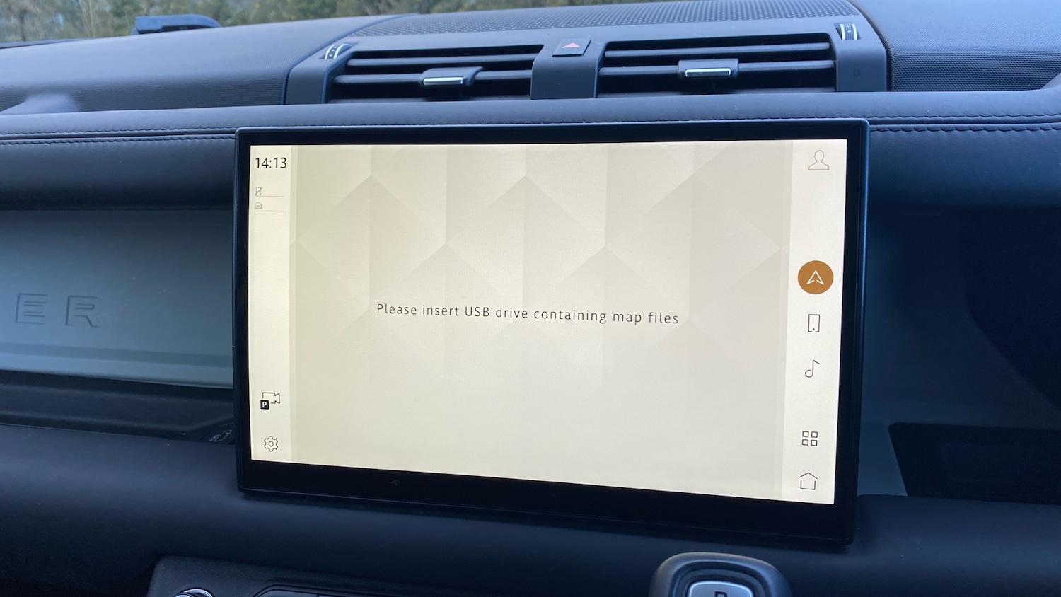 Used Land Rover Defender 2024 for sale - 77337485: Photo 11