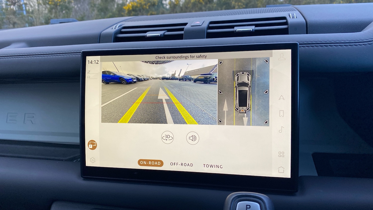 Used Land Rover Defender 2024 for sale - 77337485: Photo 12