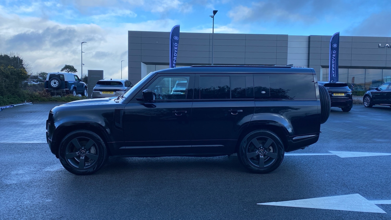 Used Land Rover Defender 2024 for sale - 77337485: Photo 21