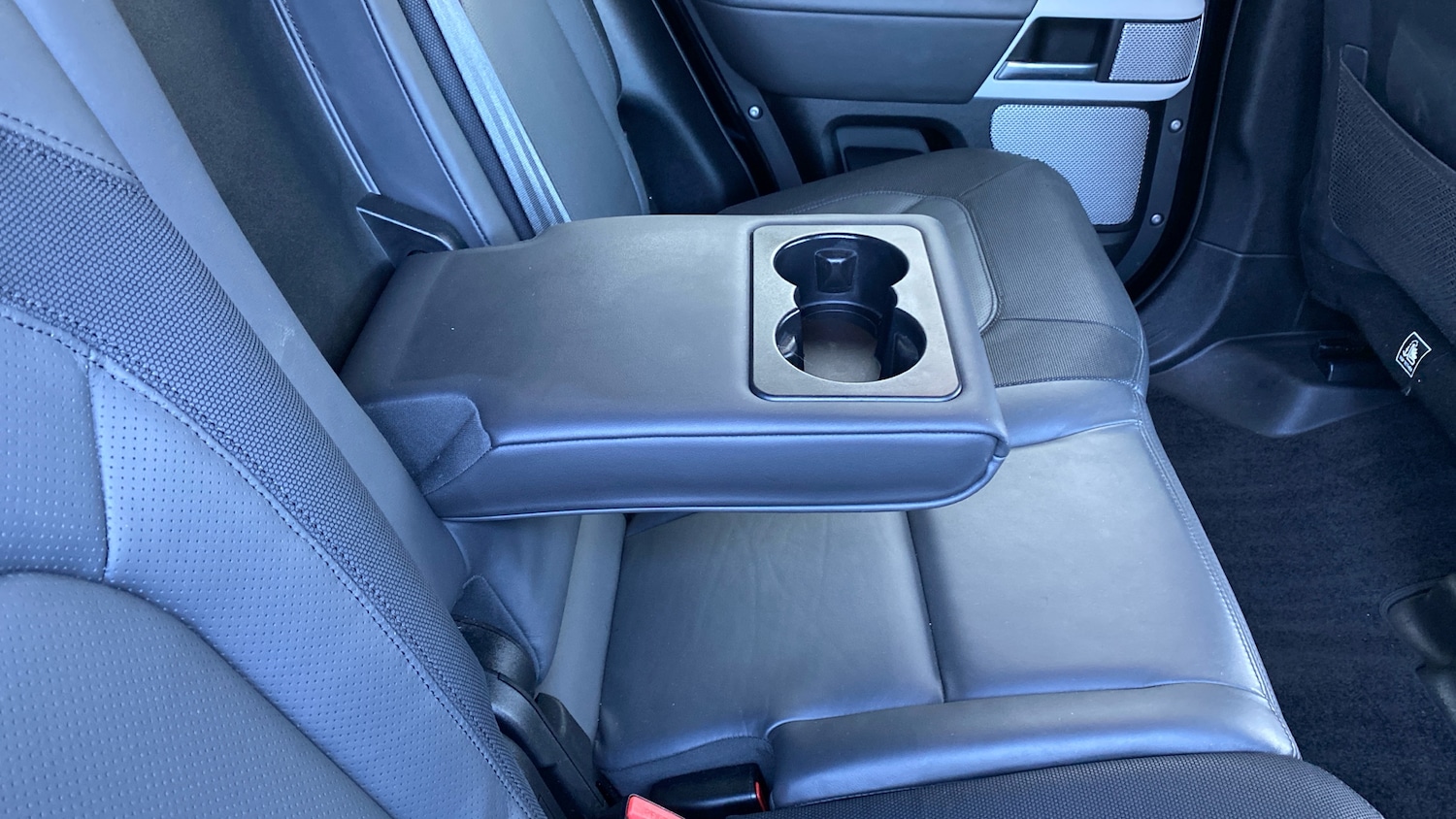 Used Land Rover Defender 2024 for sale - 77337485: Photo 48