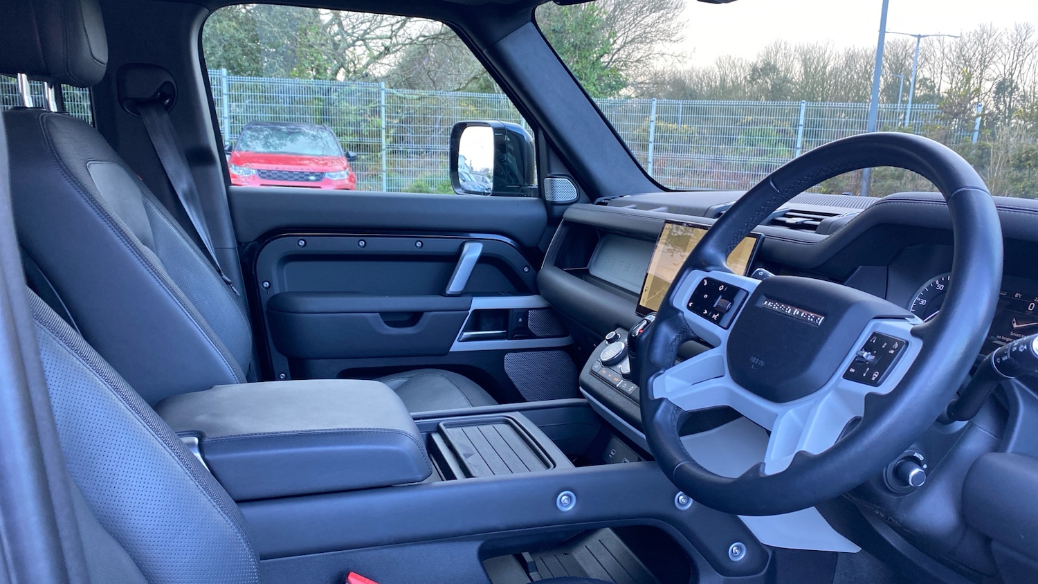 Used Land Rover Defender 2024 for sale - 77337485: Photo 54