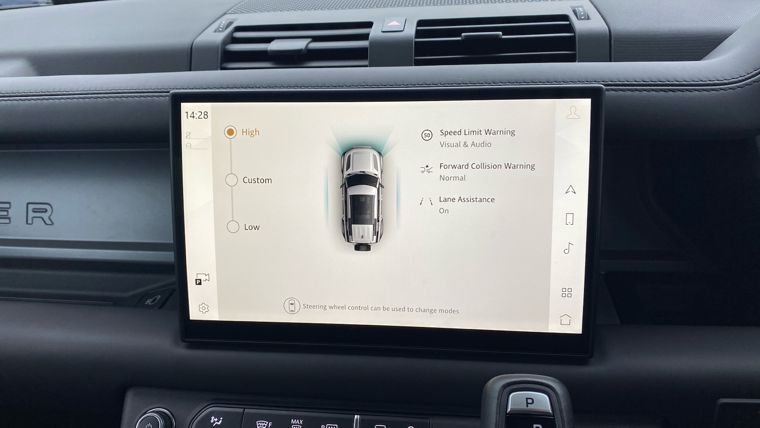 Used Land Rover Defender 2025 for sale - 76891949: Photo 67