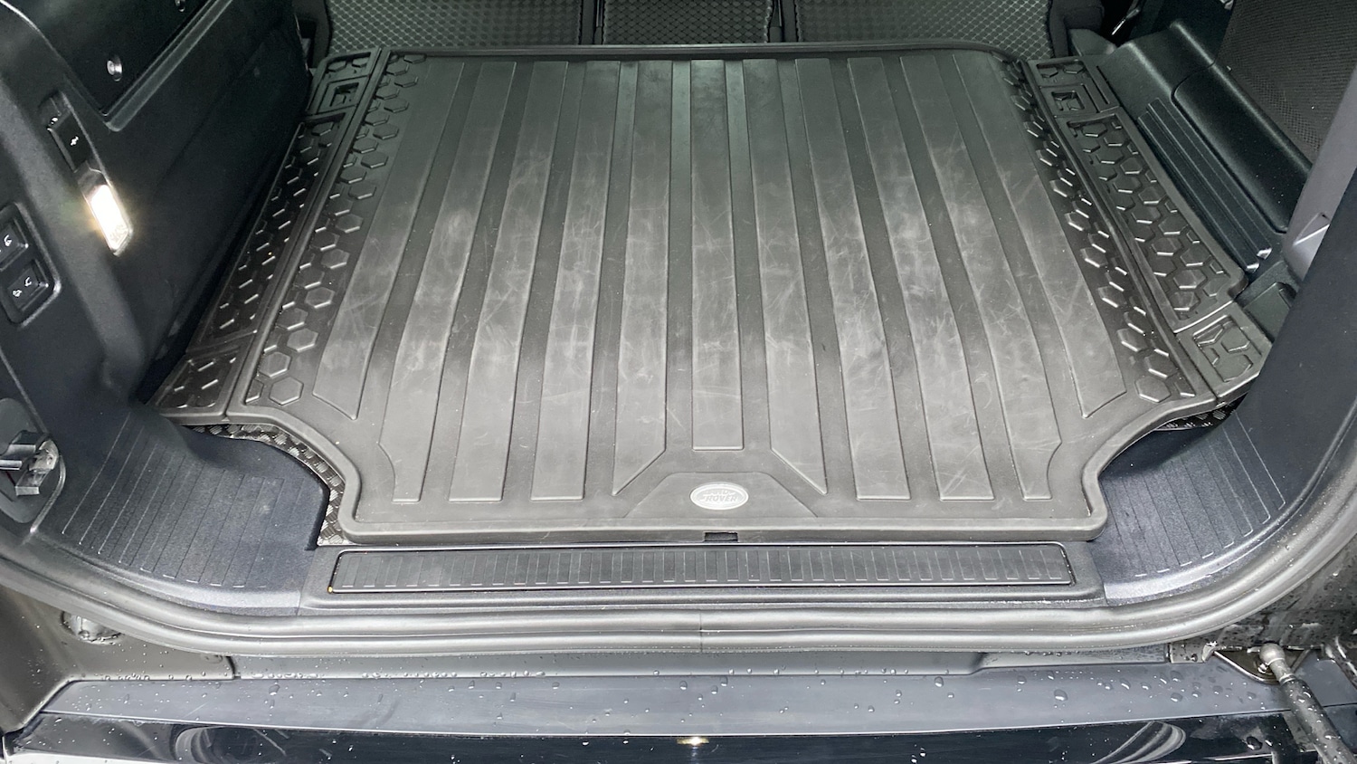 Used Land Rover Defender 2025 for sale - 76891949: Photo 73