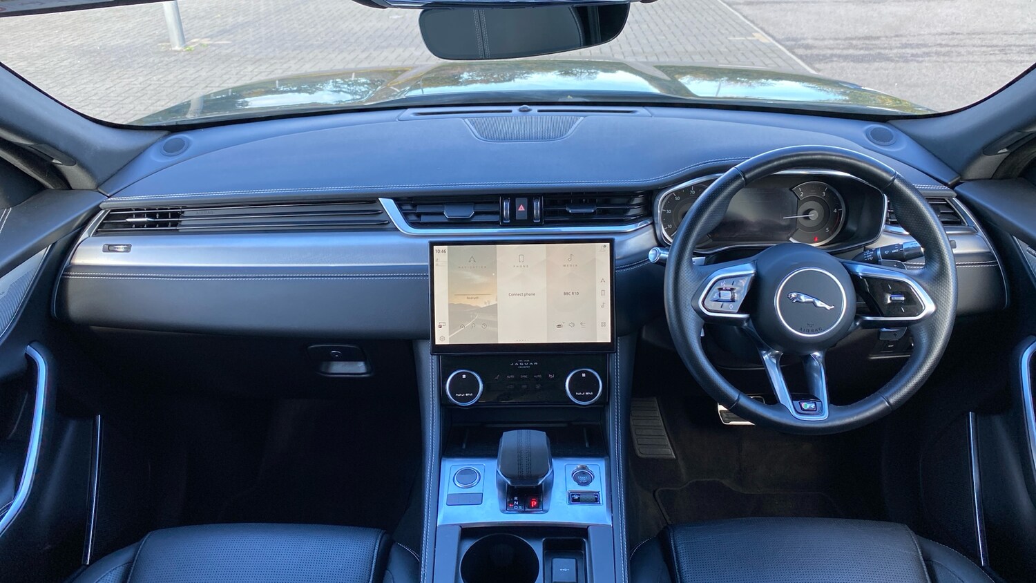 Used Jaguar F-Pace 2022 for sale - 76209252: Photo 9