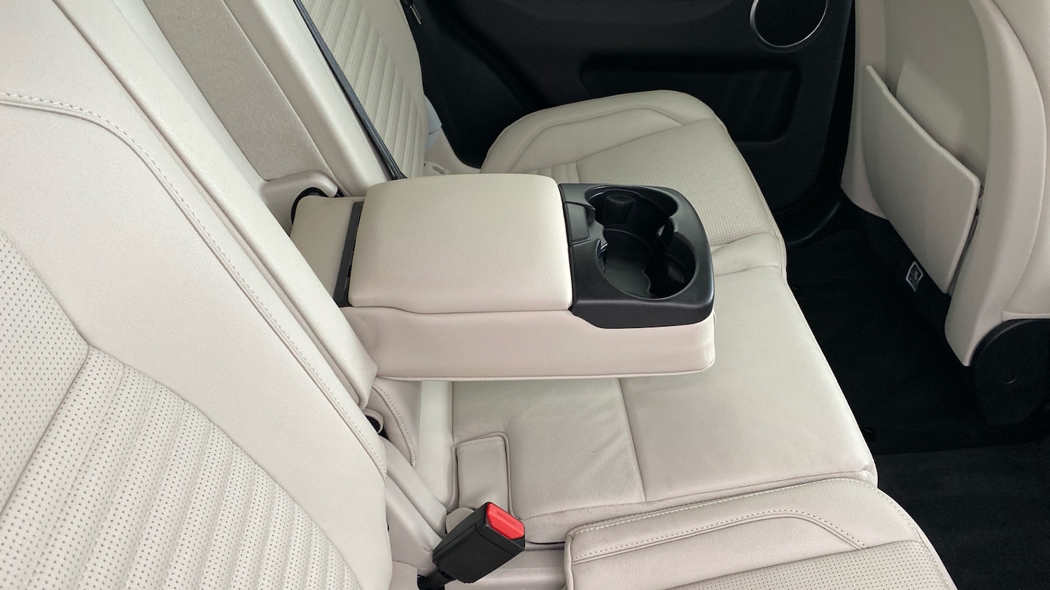 Used Land Rover Discovery Sport 2020 for sale - 77528522: Photo 41