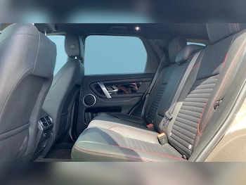 Used Land Rover Discovery Sport 2022 for sale - 78973341: Photo