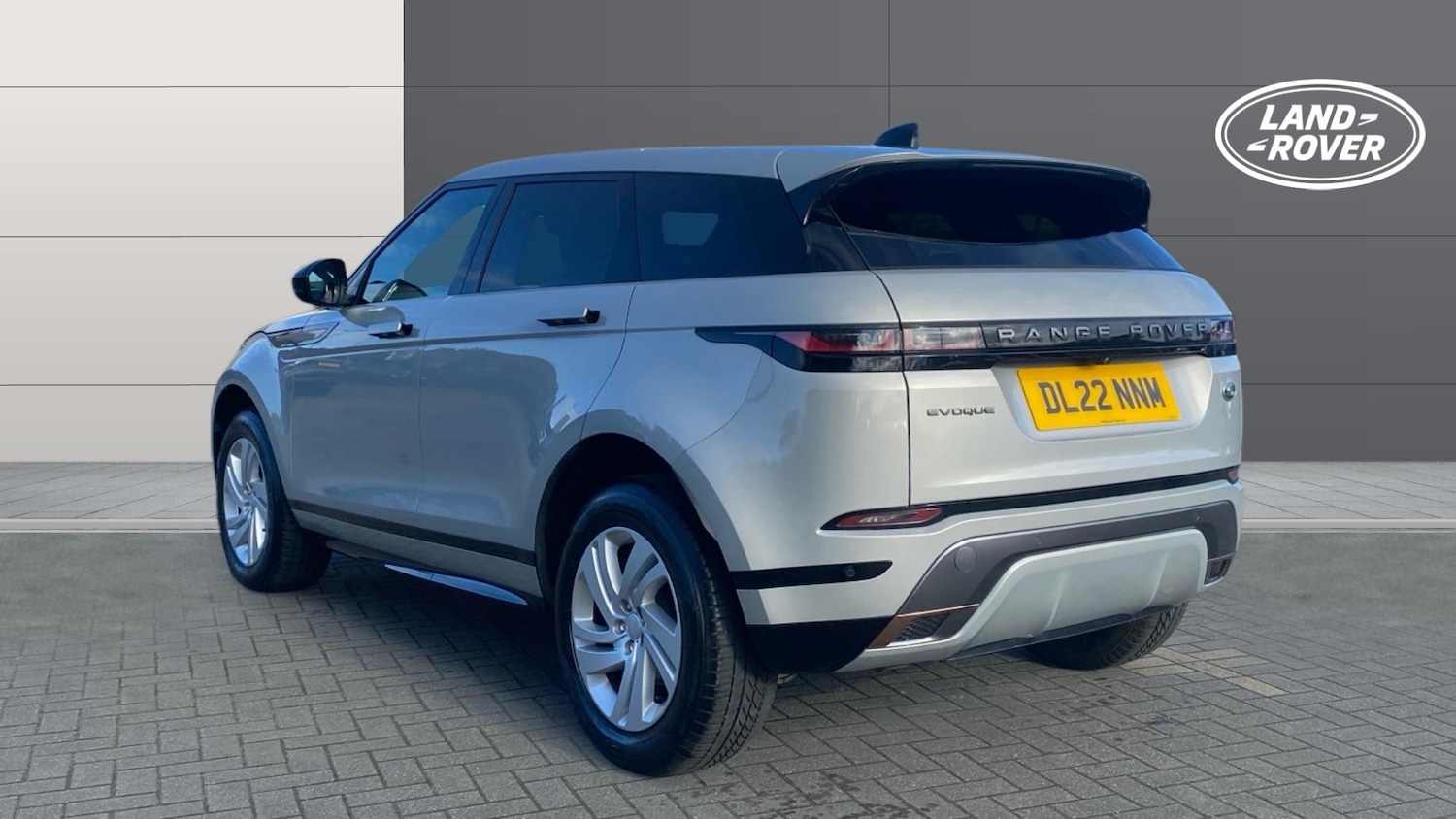 Used Land Rover Range Rover Evoque 2022 for sale - 78081640: Photo 2