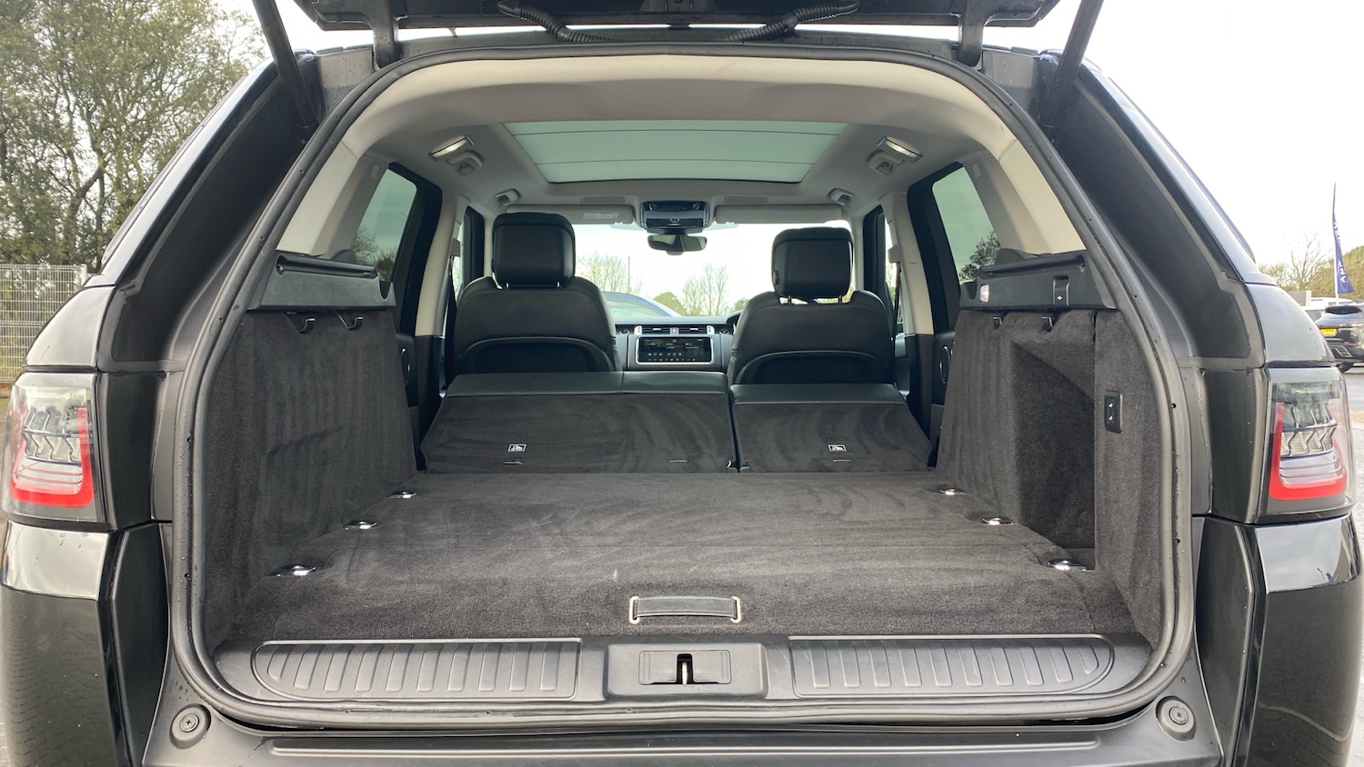 Used Land Rover Range Rover Sport 2021 for sale - 77450255: Photo 10