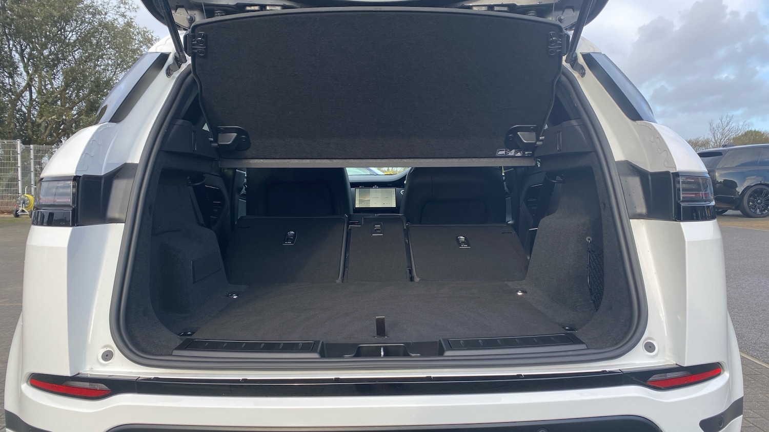 Used Land Rover Range Rover Evoque 2025 for sale - 77406827: Photo 10