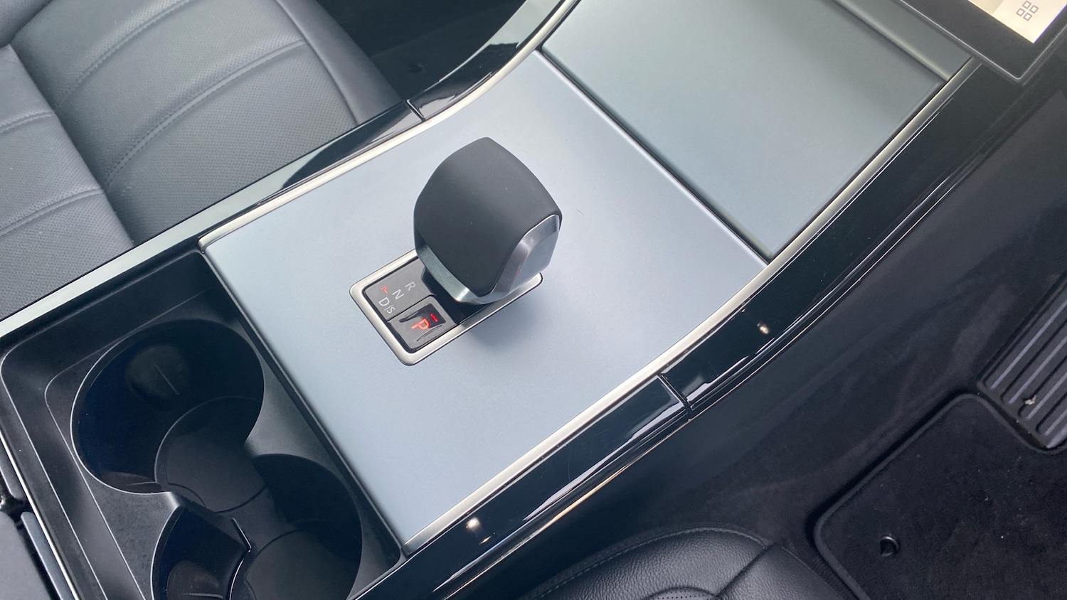 Used Land Rover Range Rover Evoque 2025 for sale - 77406827: Photo 13