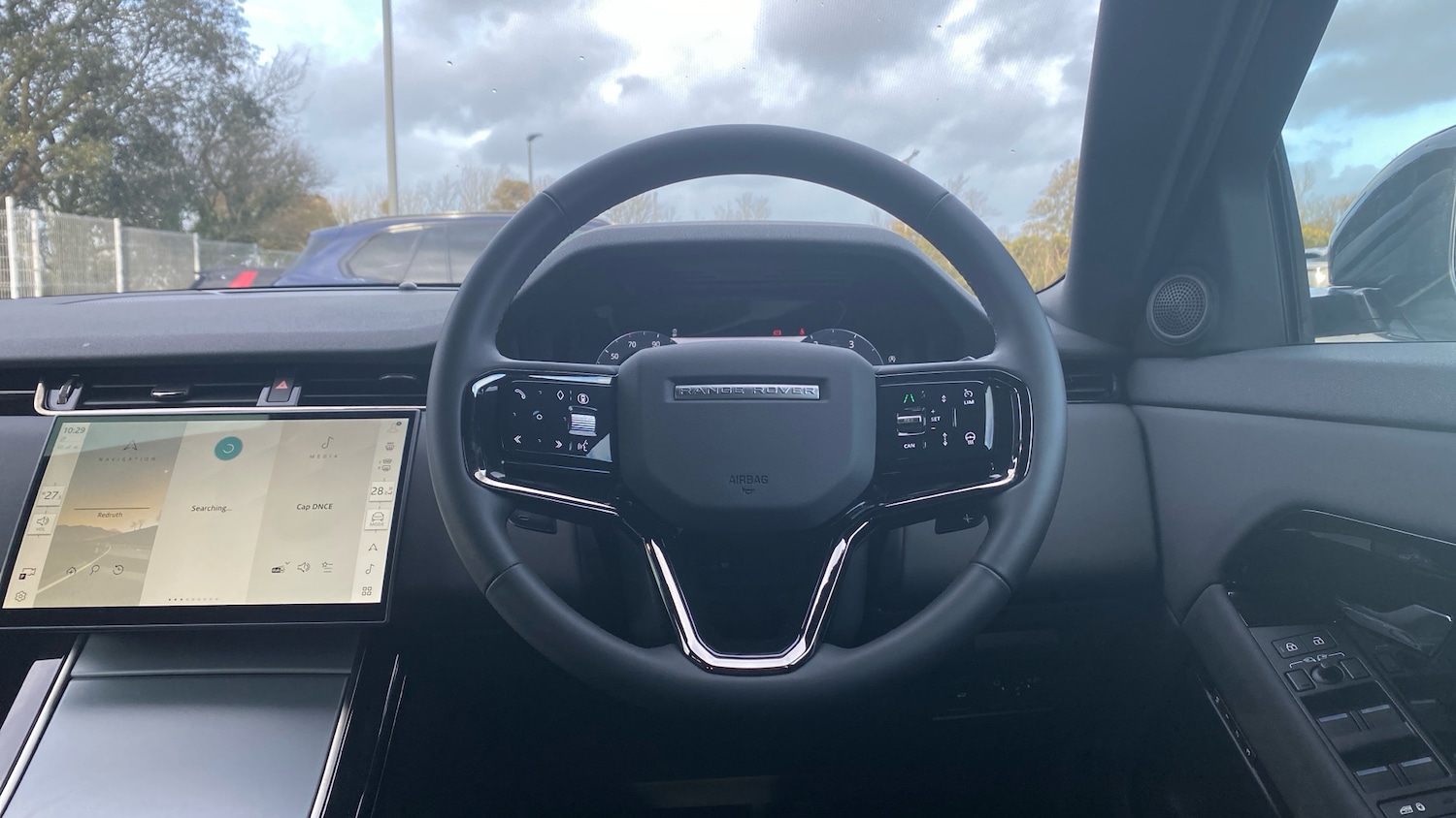 Used Land Rover Range Rover Evoque 2025 for sale - 77406827: Photo 15