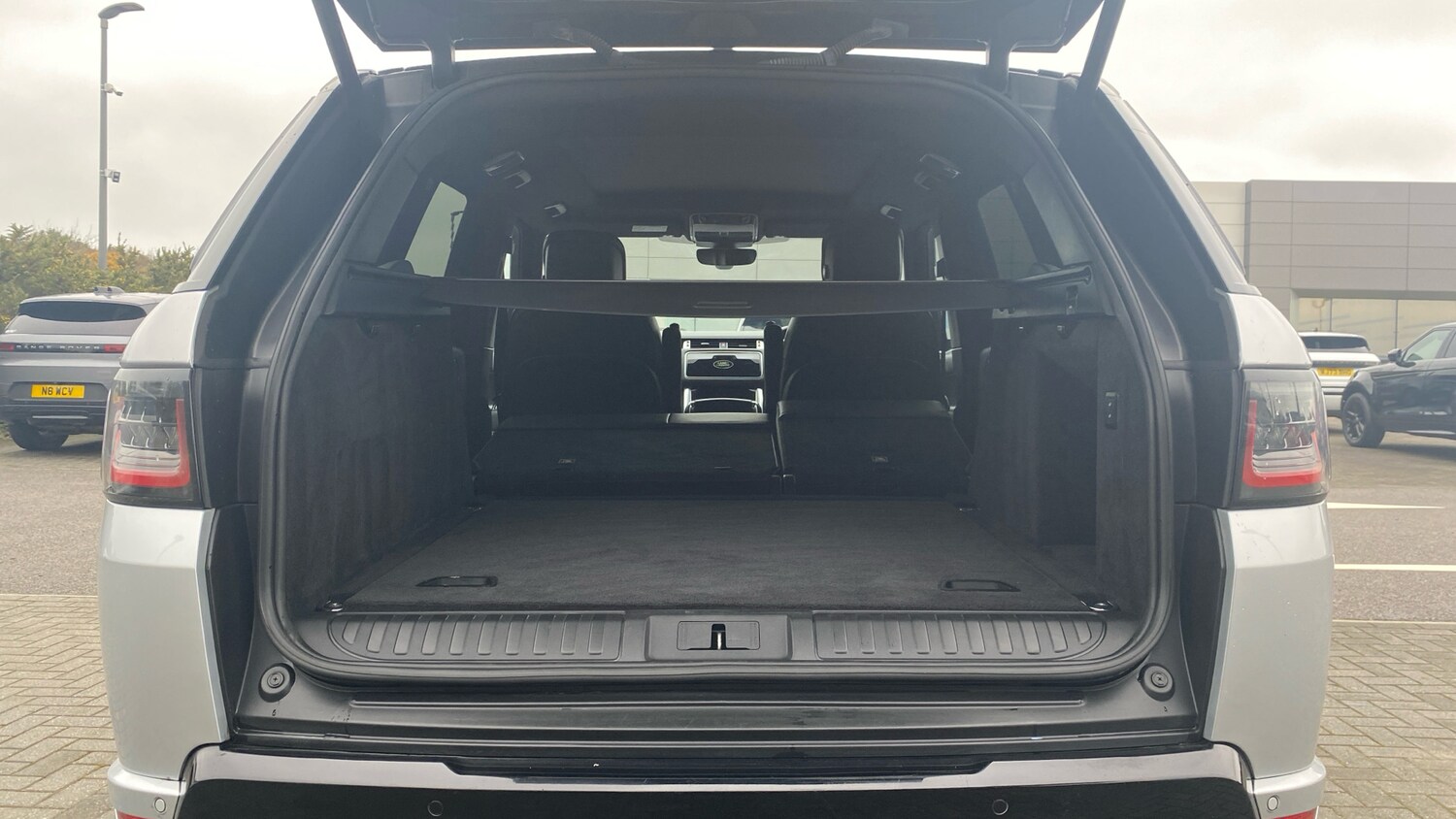 Used Land Rover Range Rover Sport 2019 for sale - 76566187: Photo 10