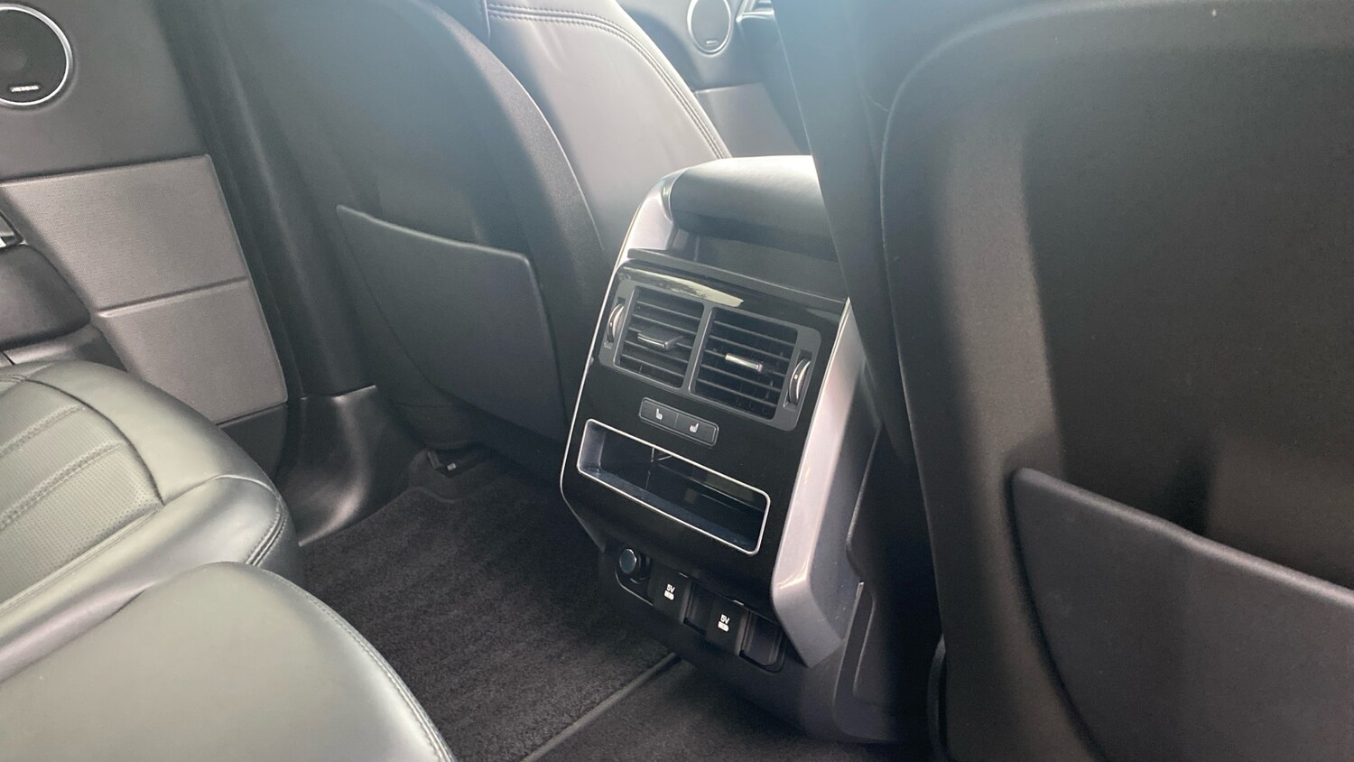 Used Land Rover Range Rover Sport 2019 for sale - 76566187: Photo 18