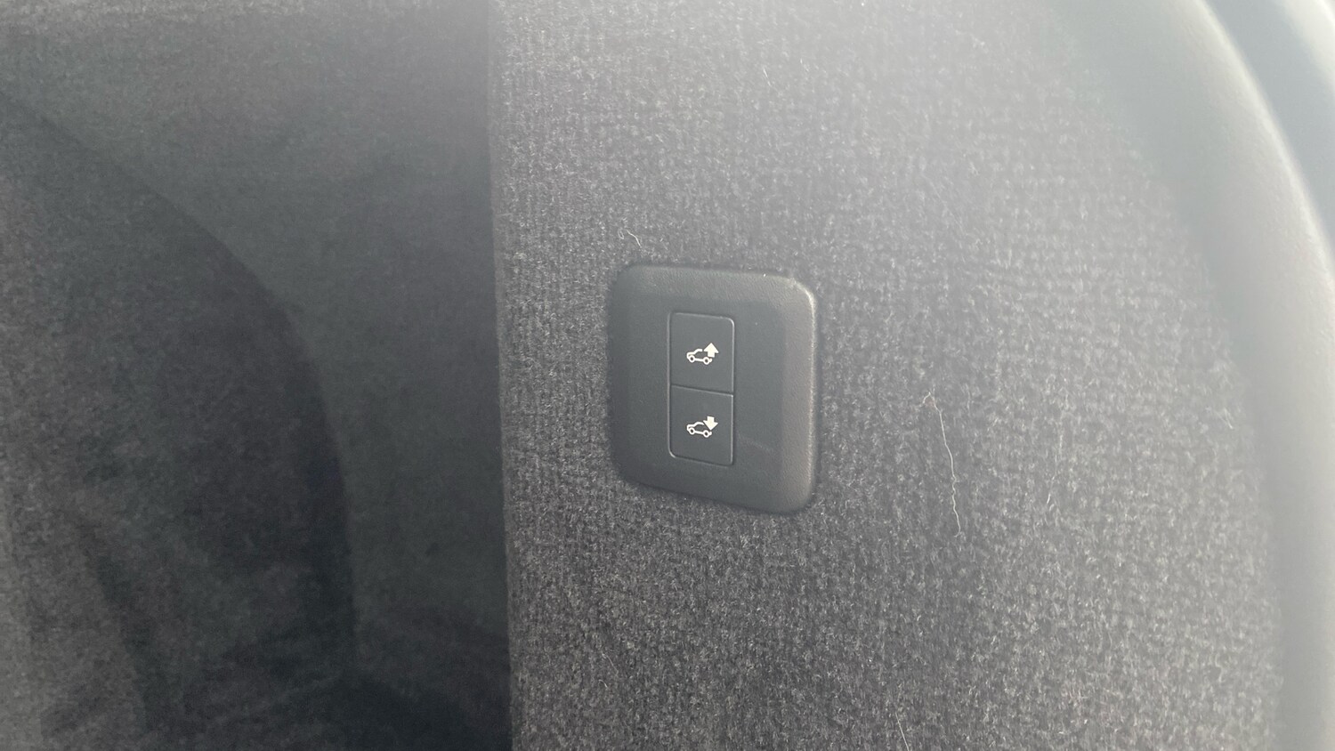 Used Land Rover Range Rover Sport 2019 for sale - 76566187: Photo 32