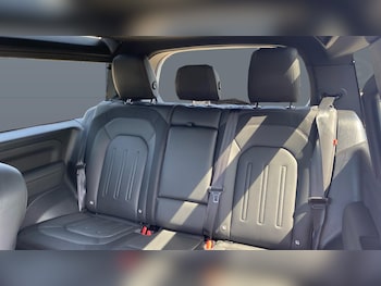 Used Land Rover Defender 2021 for sale - 79234459: Photo